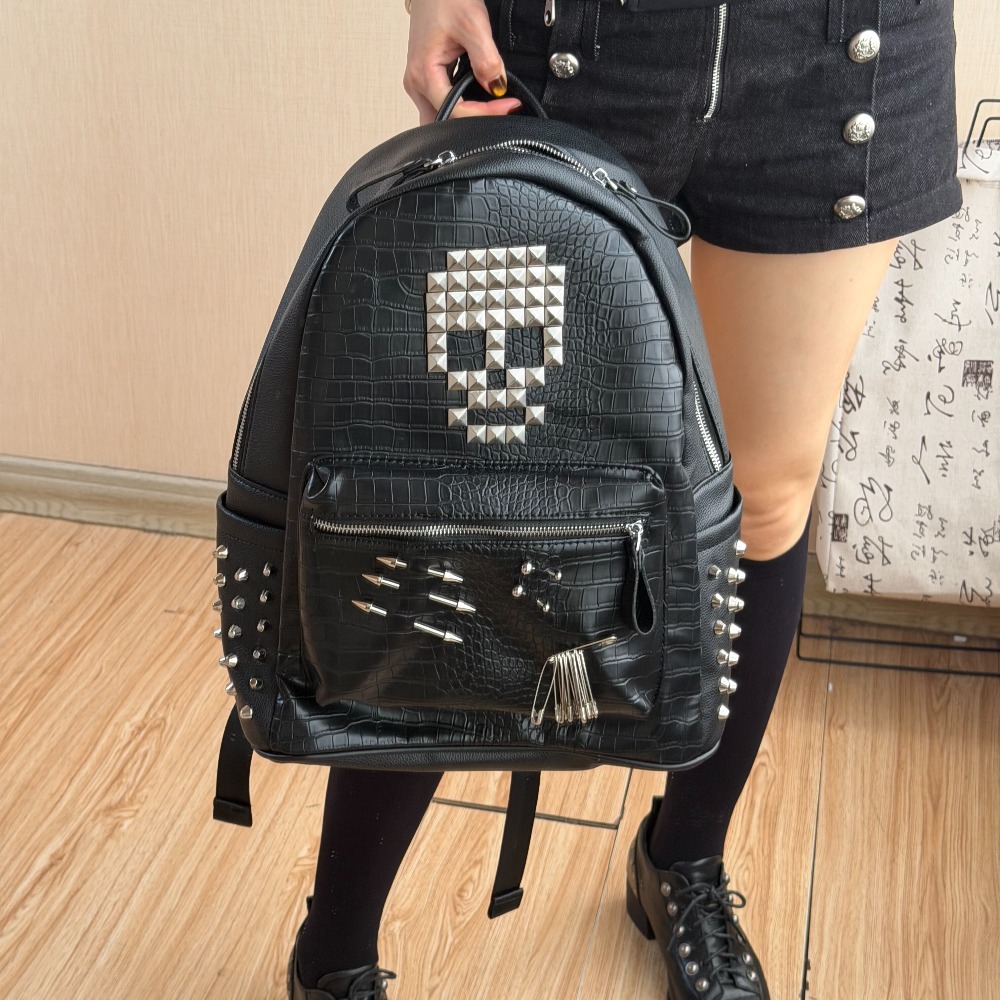 Orijinal Siyah Timsah Desenli  - Fashion Backpack Women incelemesi ve fiyatı